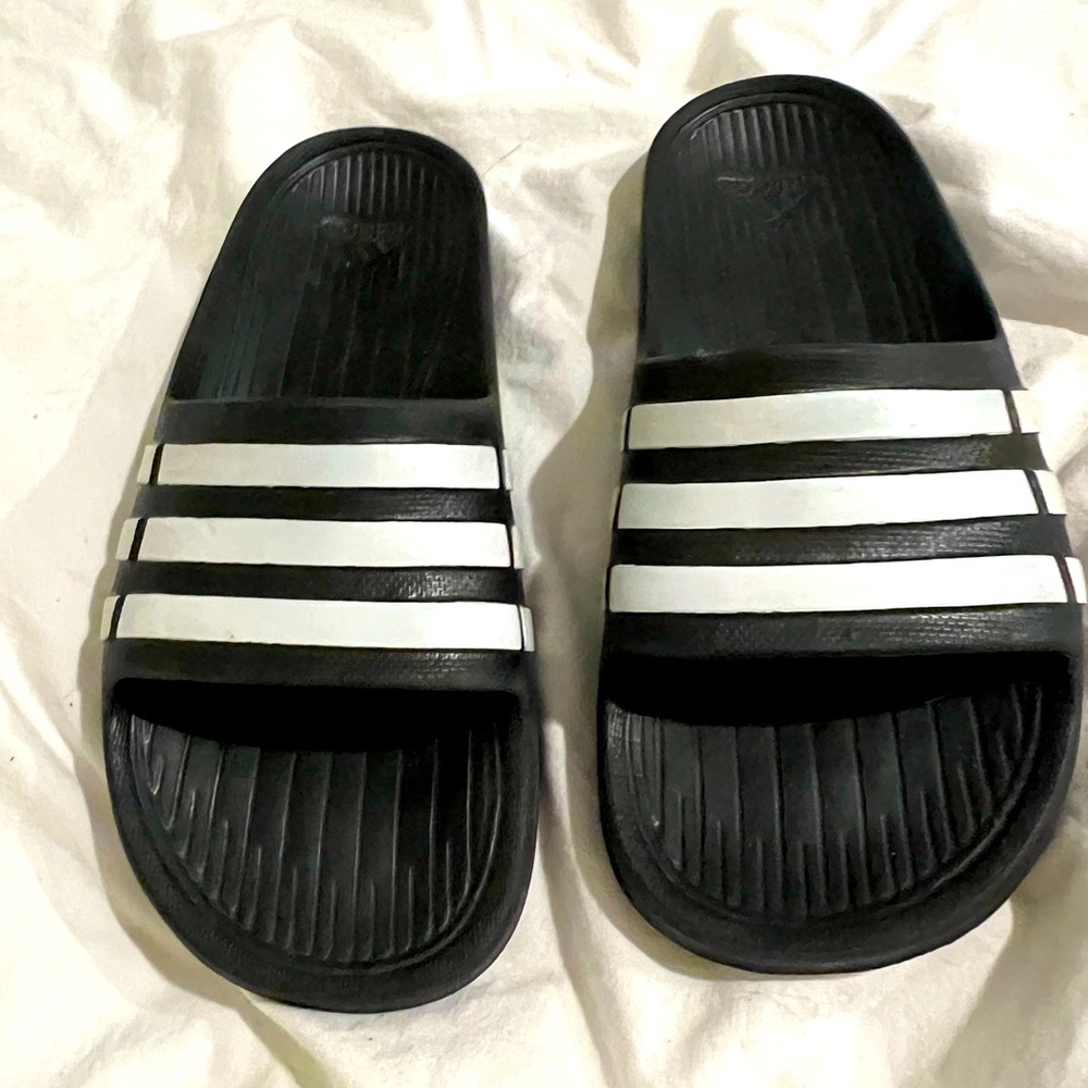 Adidas sandals small